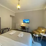 Vatican Cosy Hideout - Apartament Center - Freewifi - Parking